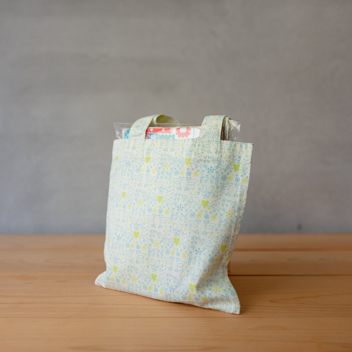 NEW〉2025 LUCKY BAG | AIUEO